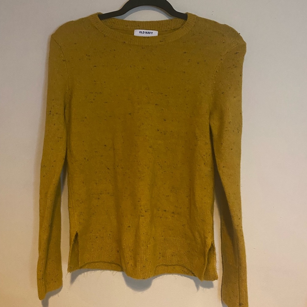 Old Navy Sweater